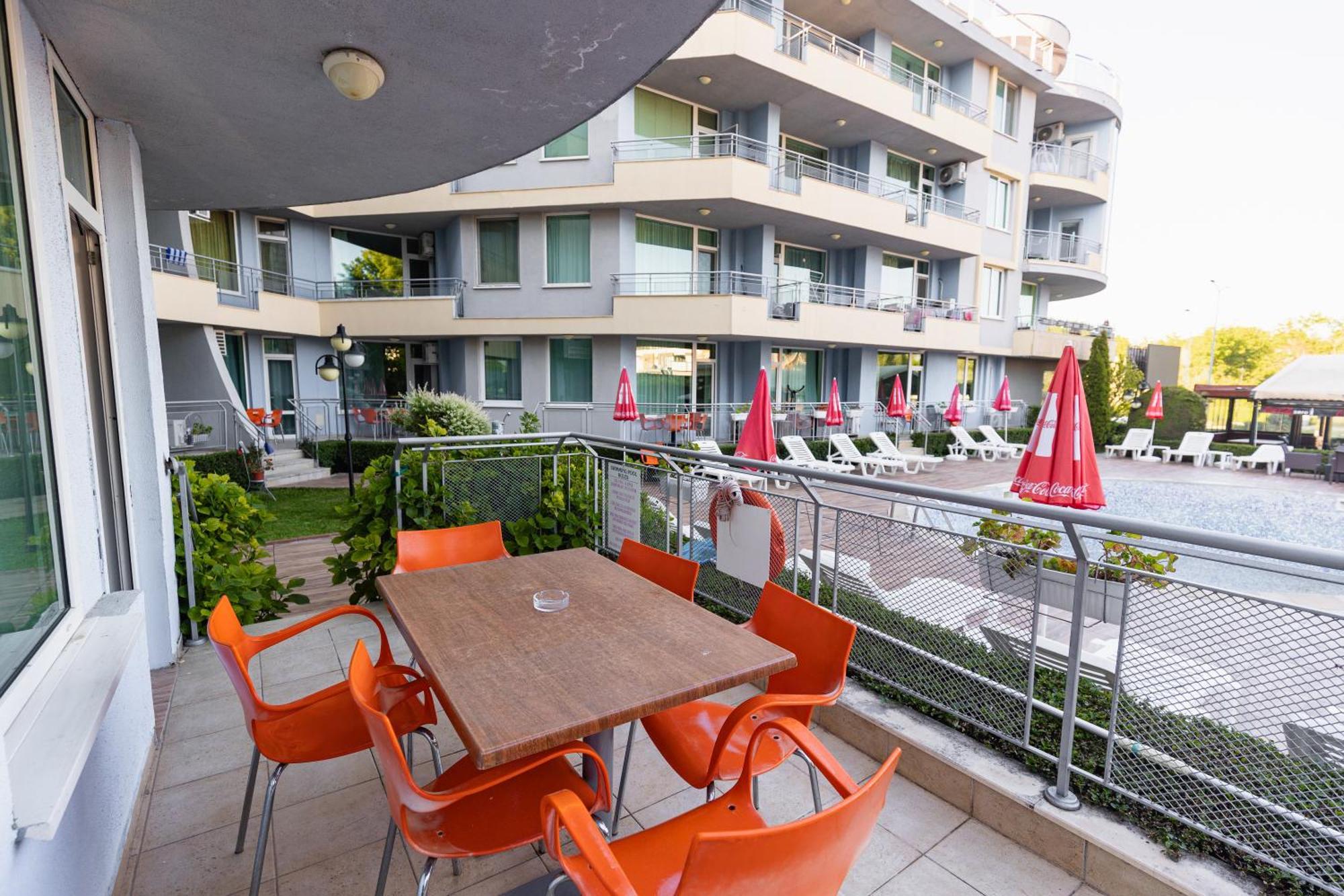 Favorit Aparthotel Σάνι Μπιτς Εξωτερικό φωτογραφία