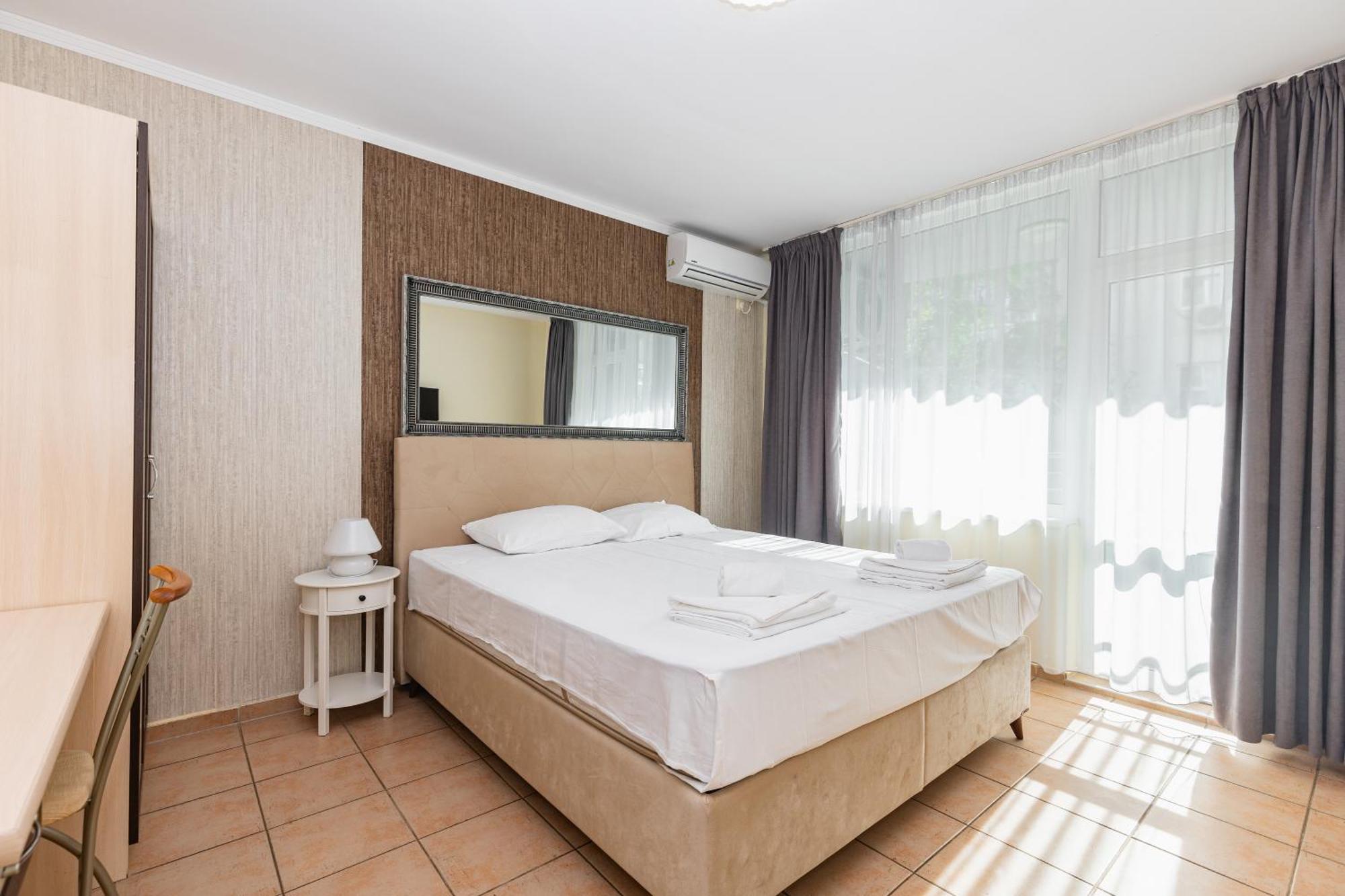 Favorit Aparthotel Σάνι Μπιτς Εξωτερικό φωτογραφία
